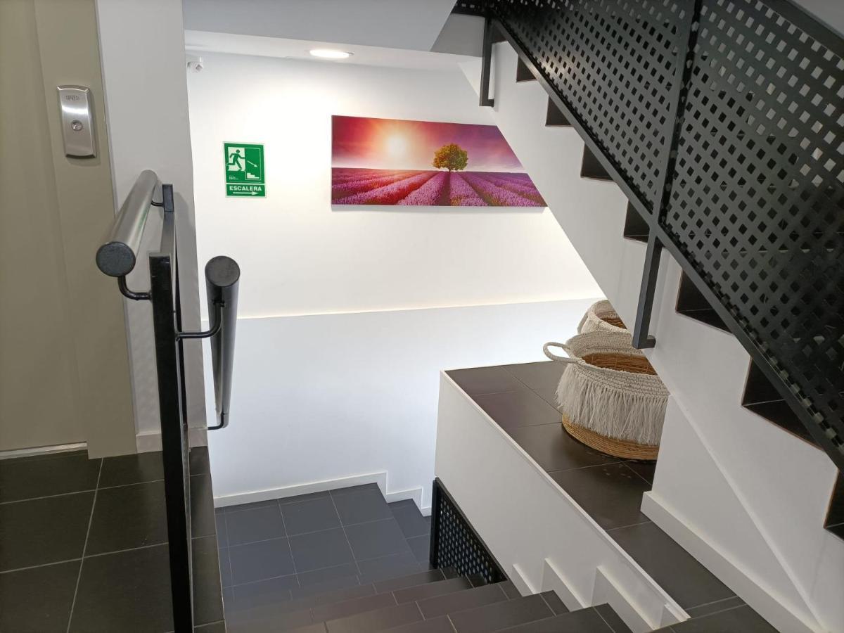 Hostal Las Encinas Villaviciosa de Odón 外观 照片