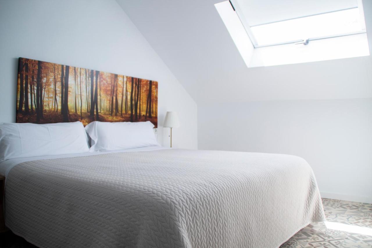 Hostal Las Encinas Villaviciosa de Odón 外观 照片